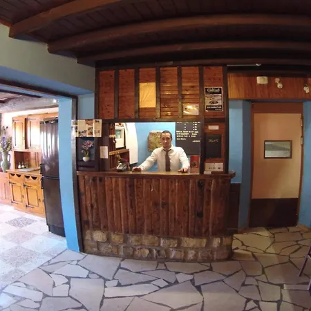 Boustigue - Restaurant Hotel