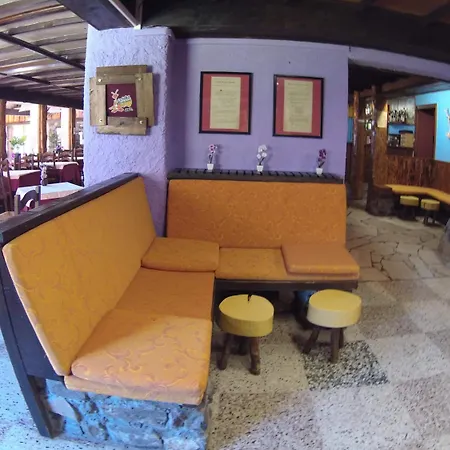 Boustigue - Restaurant Hotel 3*