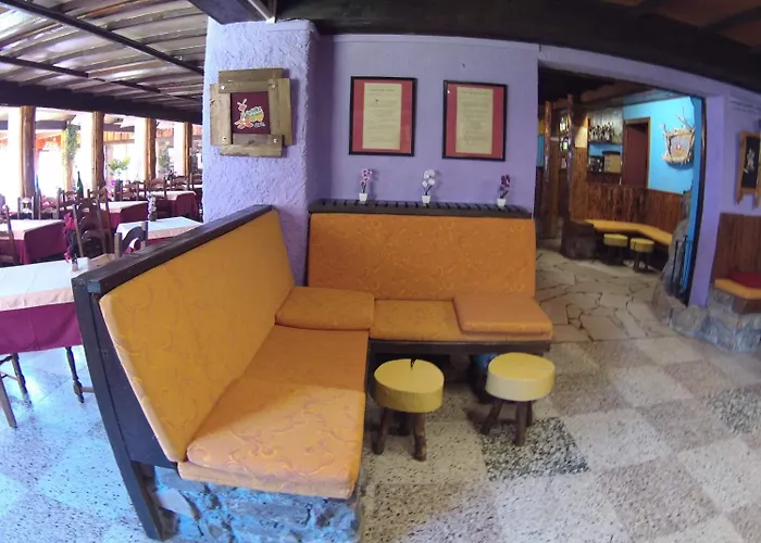 Boustigue - Restaurant Hotel 3*